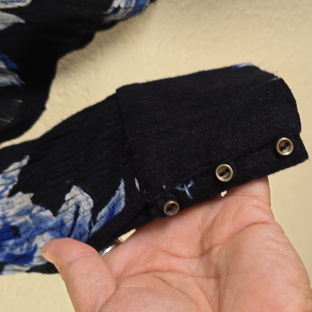 Lucky Brand Half Button Down Floral Print Top - Picture 4 of 7